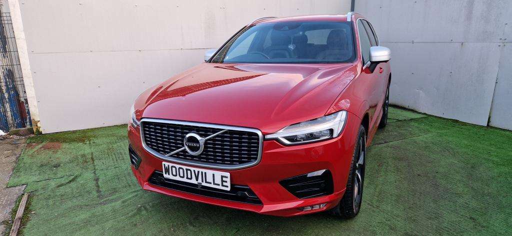 A 2019 VOLVO XC60 R-design D4 Awd Auto A 2019 VOLVO XC60 R-design D4 Awd Auto