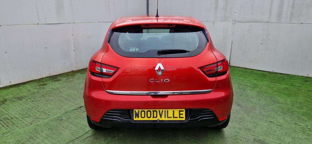 2015 RENAULT CLIO 2015 RENAULT CLIO