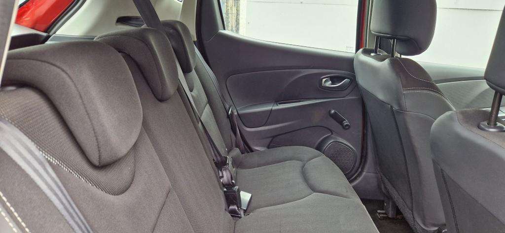 2015 RENAULT CLIO 2015 RENAULT CLIO