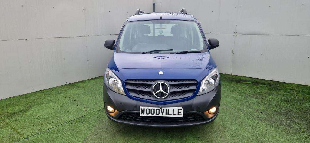 A 2016 MERCEDES-BENZ CITAN 109 Cdi Traveliner A 2016 MERCEDES-BENZ CITAN 109 Cdi Traveliner