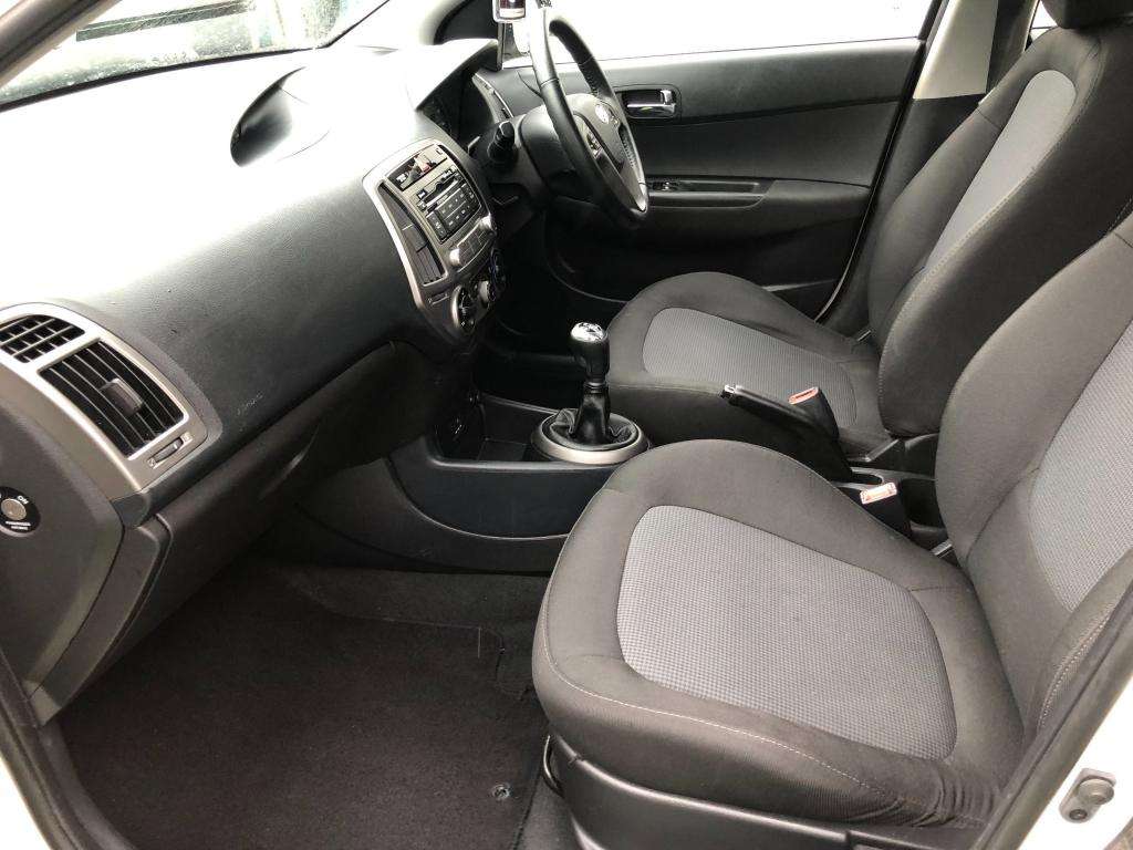 2013 HYUNDAI I20 2013 HYUNDAI I20