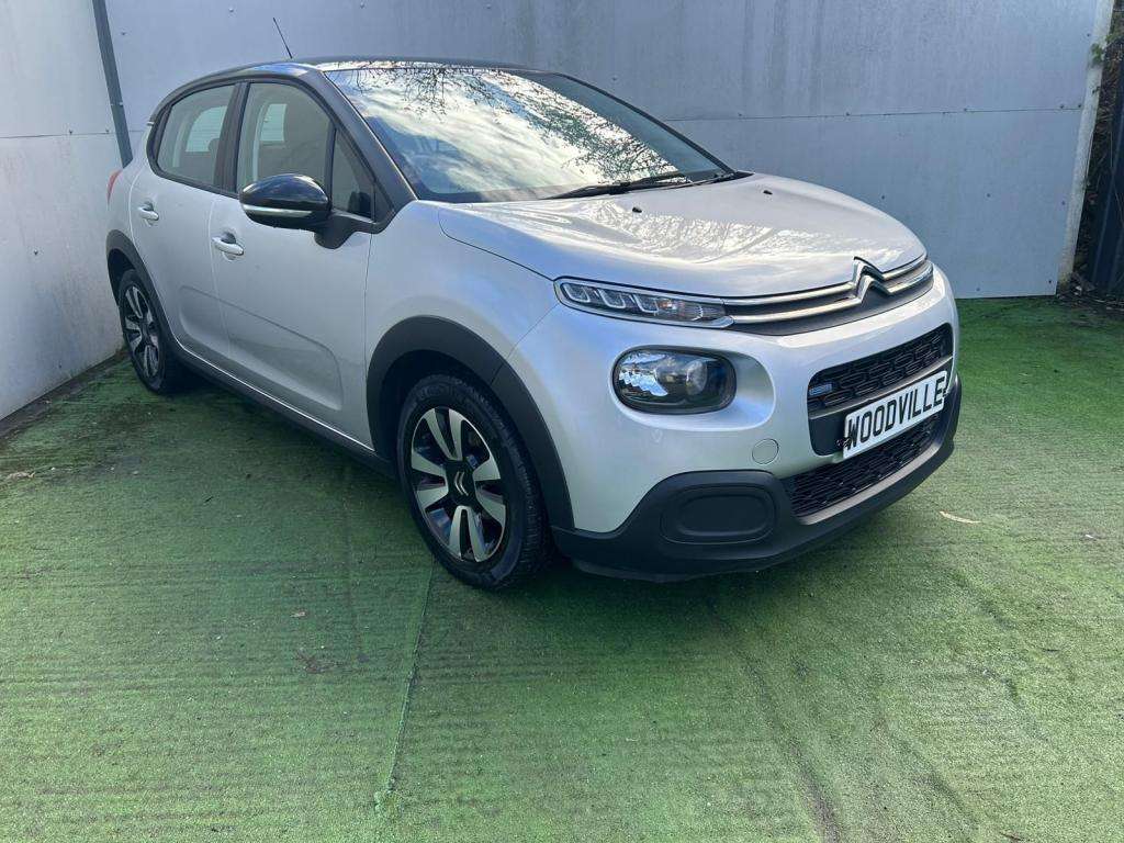 A 2017 CITROEN C3 Feel Puretech A 2017 CITROEN C3 Feel Puretech
