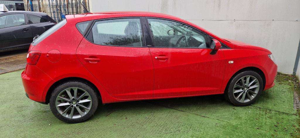 A 2014 SEAT IBIZA I-tech Tsi A 2014 SEAT IBIZA I-tech Tsi