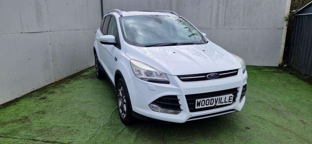 A 2014 FORD KUGA Titanium X 4x4 Tdci Auto A 2014 FORD KUGA Titanium X 4x4 Tdci Auto