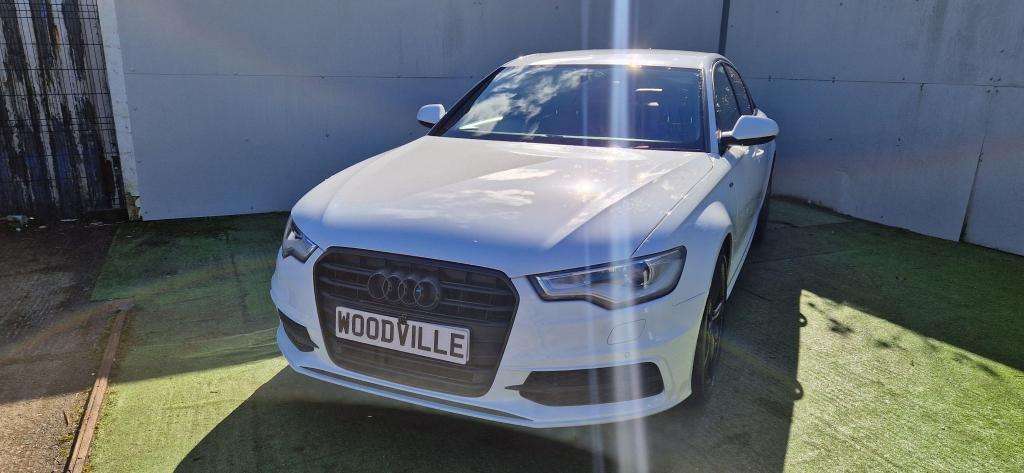 A 2014 AUDI A6 Black Edition Tdi Ultra Semi-auto A 2014 AUDI A6 Black Edition Tdi Ultra Semi-auto