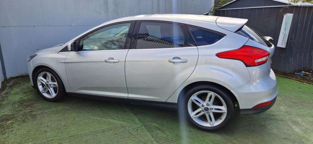 A 2015 FORD FOCUS Titanium A 2015 FORD FOCUS Titanium