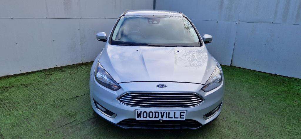 A 2015 FORD FOCUS Titanium A 2015 FORD FOCUS Titanium