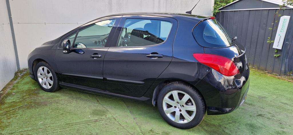 2013 PEUGEOT 308 2013 PEUGEOT 308