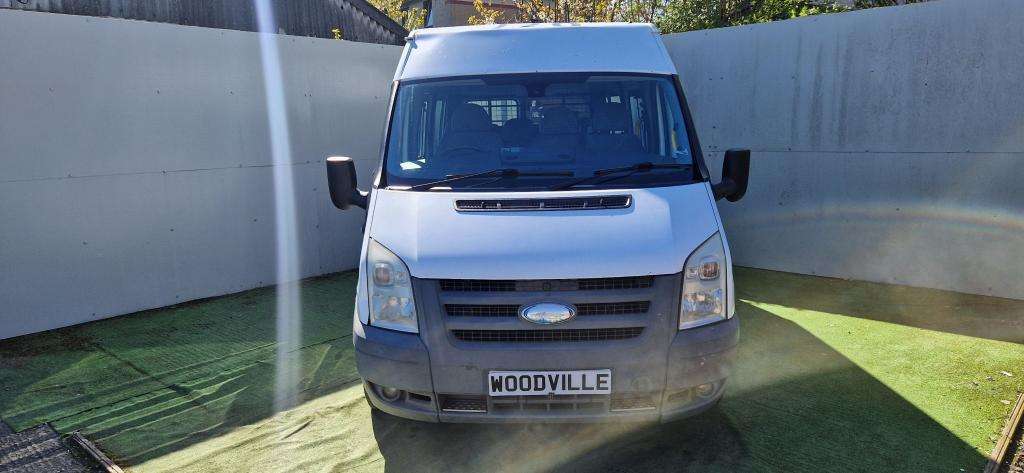 A 2009 FORD TRANSIT 110 T300 Trend 9sfwd A 2009 FORD TRANSIT 110 T300 Trend 9sfwd
