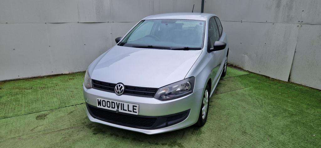 A 2013 VOLKSWAGEN POLO S 60 A 2013 VOLKSWAGEN POLO S 60