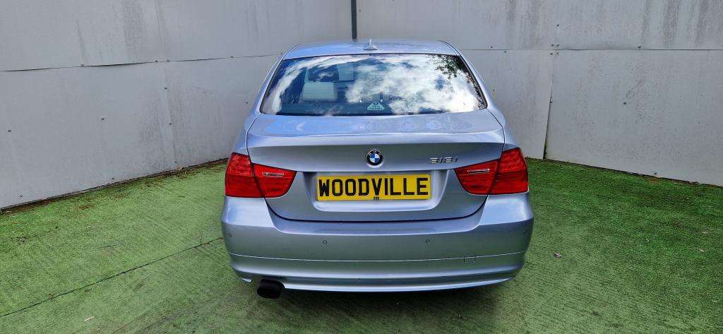 2011 BMW 3 SERIES 2011 BMW 3 SERIES