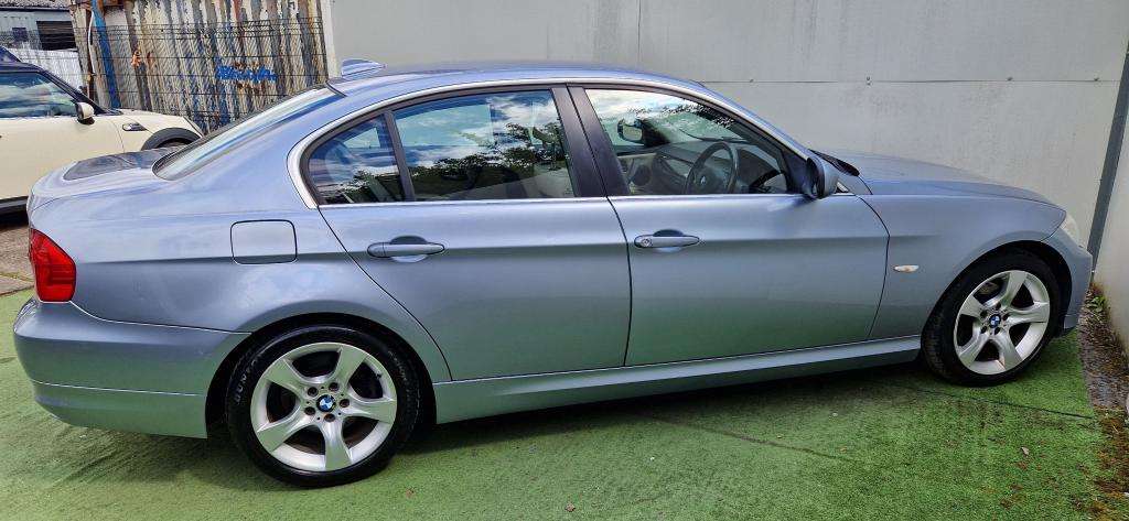 2011 BMW 3 SERIES 2011 BMW 3 SERIES