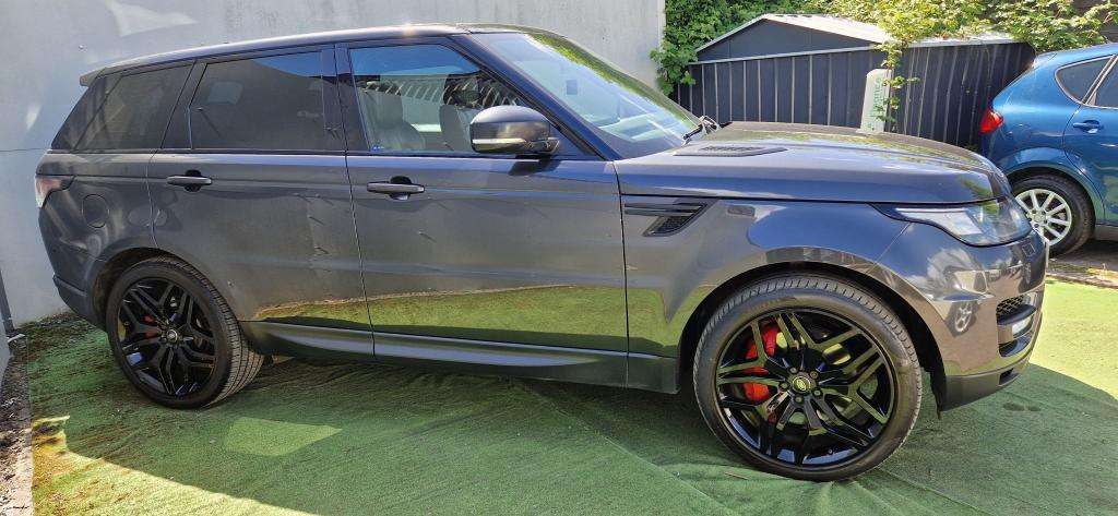 A 2017 LAND ROVER RANGE ROVER SPORT Hse Dynamic Sdv6 Auto A 2017 LAND ROVER RANGE ROVER SPORT Hse Dynamic Sdv6 Auto
