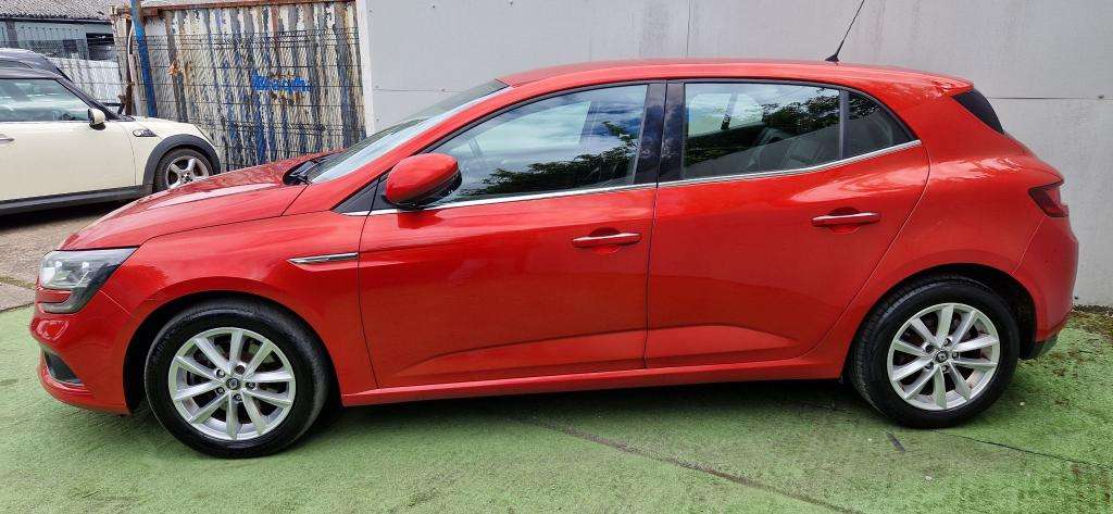 2017 RENAULT MEGANE 2017 RENAULT MEGANE
