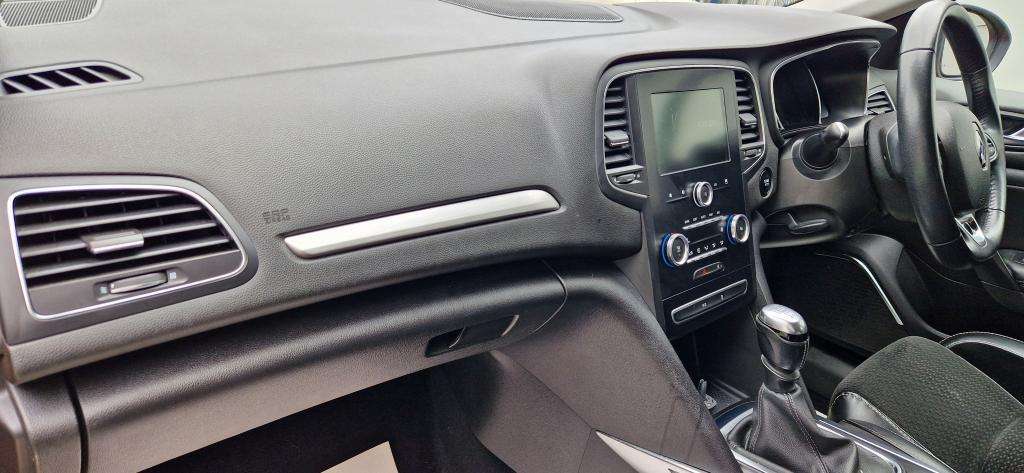 2017 RENAULT MEGANE 2017 RENAULT MEGANE