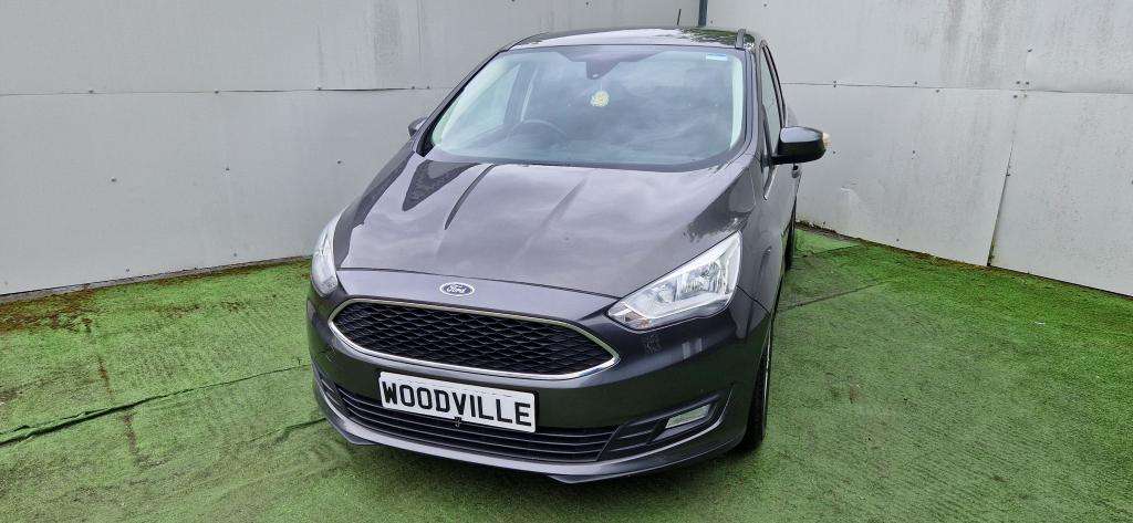 A 2017 FORD C-MAX Zetec T A 2017 FORD C-MAX Zetec T