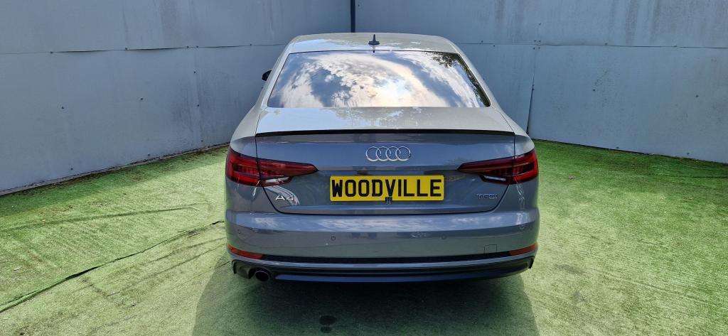 2017 AUDI A4 2017 AUDI A4