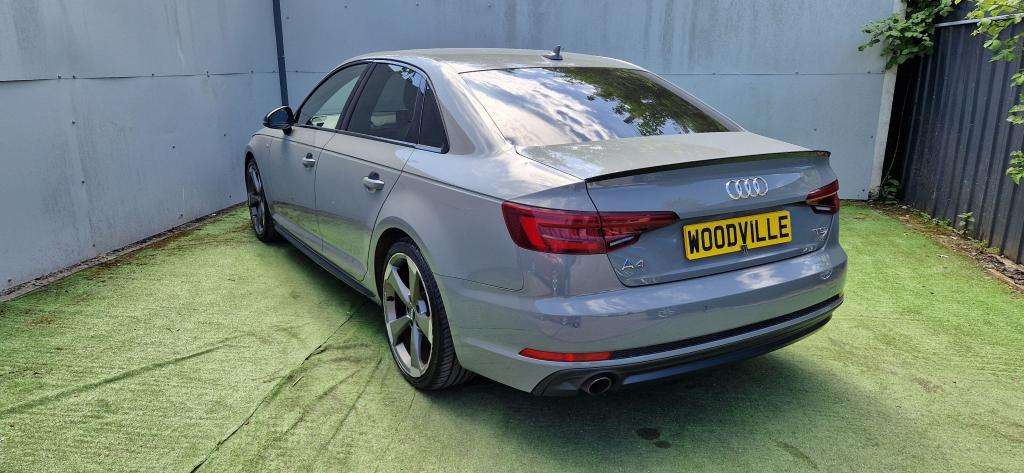 2017 AUDI A4 2017 AUDI A4