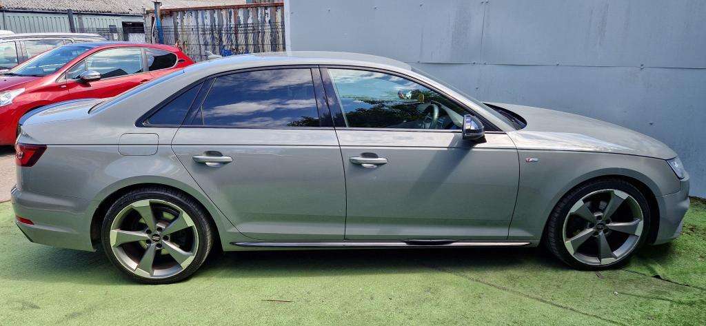 2017 AUDI A4 2017 AUDI A4