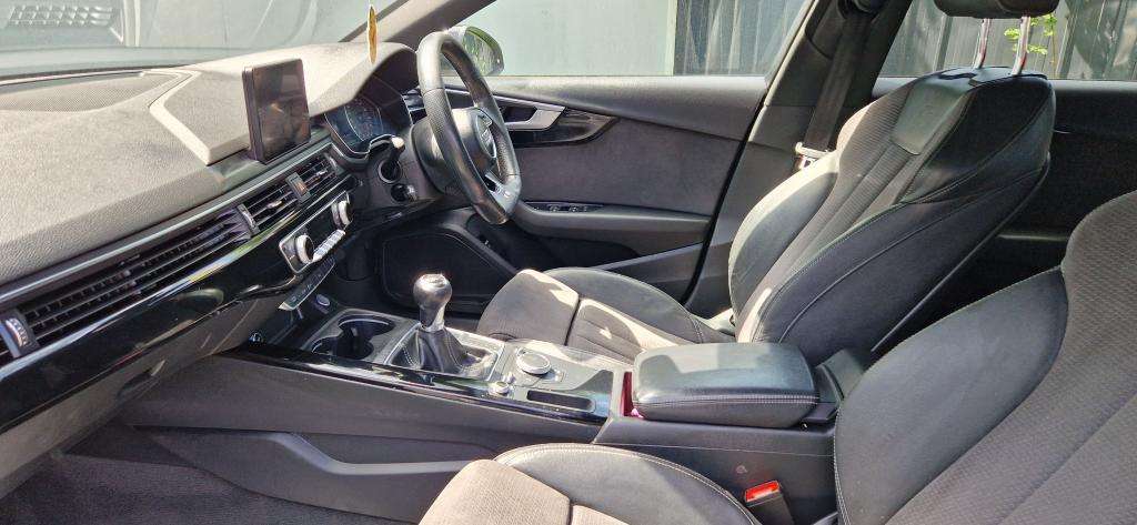 2017 AUDI A4 2017 AUDI A4