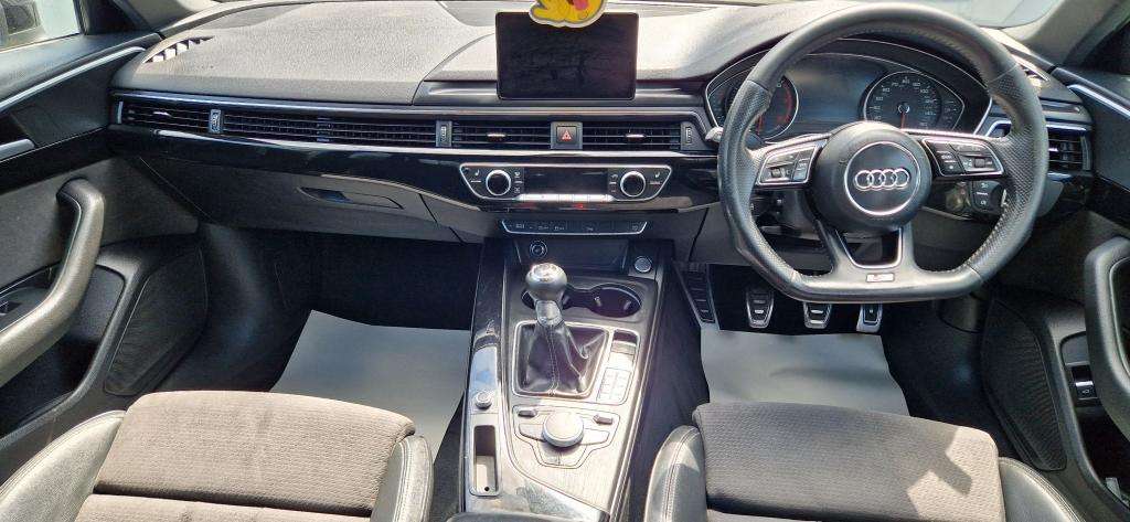 2017 AUDI A4 2017 AUDI A4