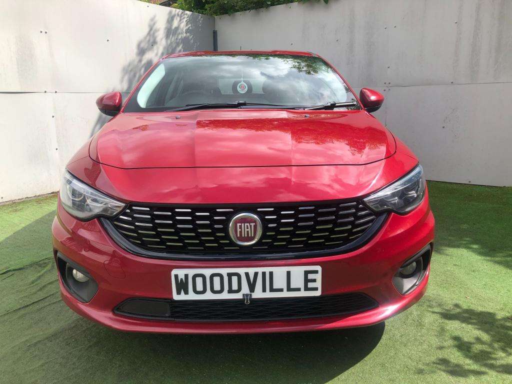 A 2018 FIAT TIPO Easy+ Twinjet A 2018 FIAT TIPO Easy+ Twinjet