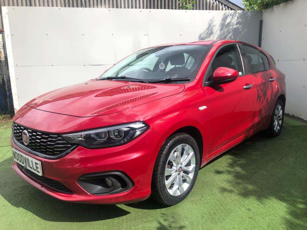A 2018 FIAT TIPO Easy+ Twinjet A 2018 FIAT TIPO Easy+ Twinjet