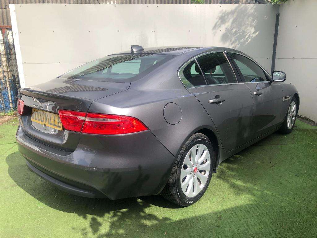 2017 JAGUAR XE 2017 JAGUAR XE