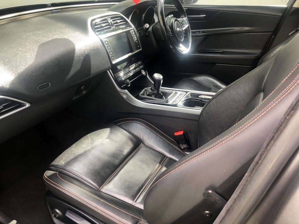 2017 JAGUAR XE 2017 JAGUAR XE