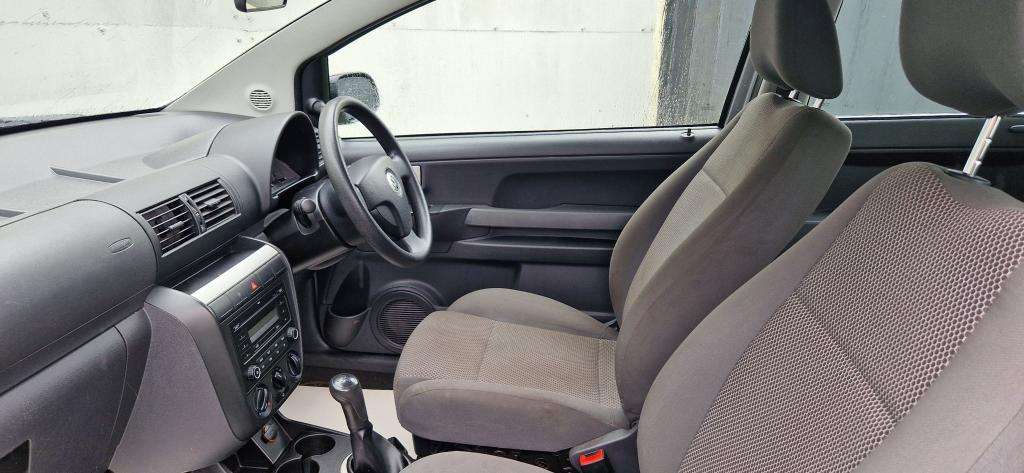 2009 VOLKSWAGEN FOX 2009 VOLKSWAGEN FOX