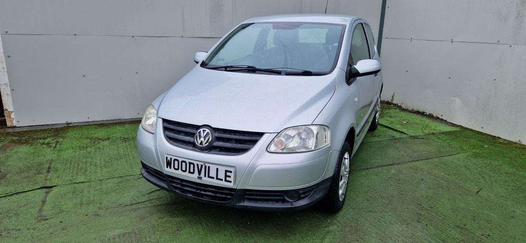 A 2009 VOLKSWAGEN FOX Urban Fox 55 A 2009 VOLKSWAGEN FOX Urban Fox 55