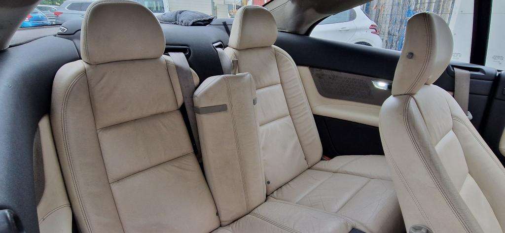 2010 VOLVO C70 2010 VOLVO C70