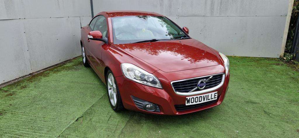 2010 VOLVO C70 2010 VOLVO C70