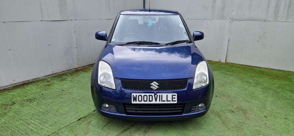 A 2006 SUZUKI SWIFT Vvts Glx Auto A 2006 SUZUKI SWIFT Vvts Glx Auto