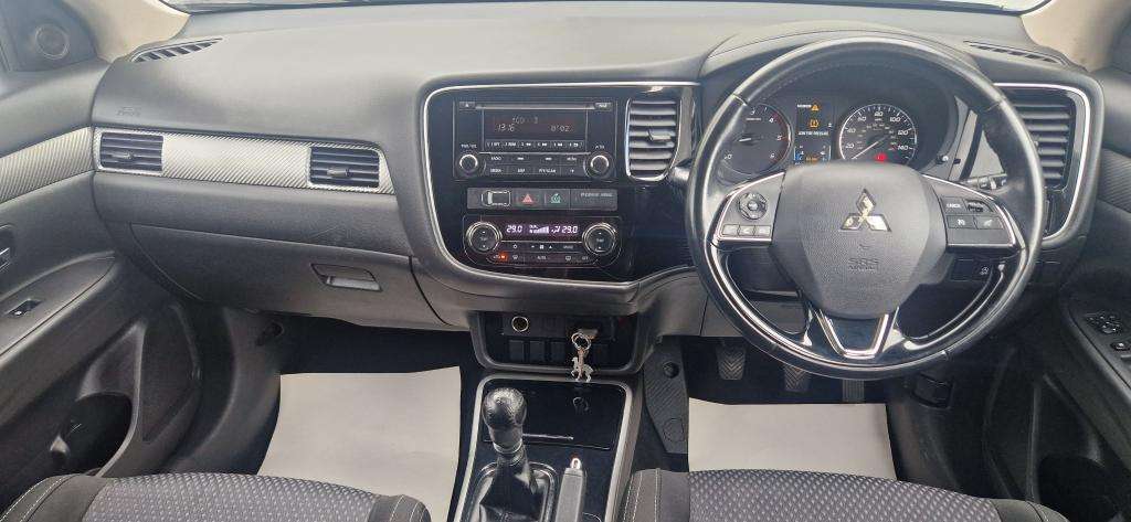 2017 MITSUBISHI OUTLANDER 2017 MITSUBISHI OUTLANDER