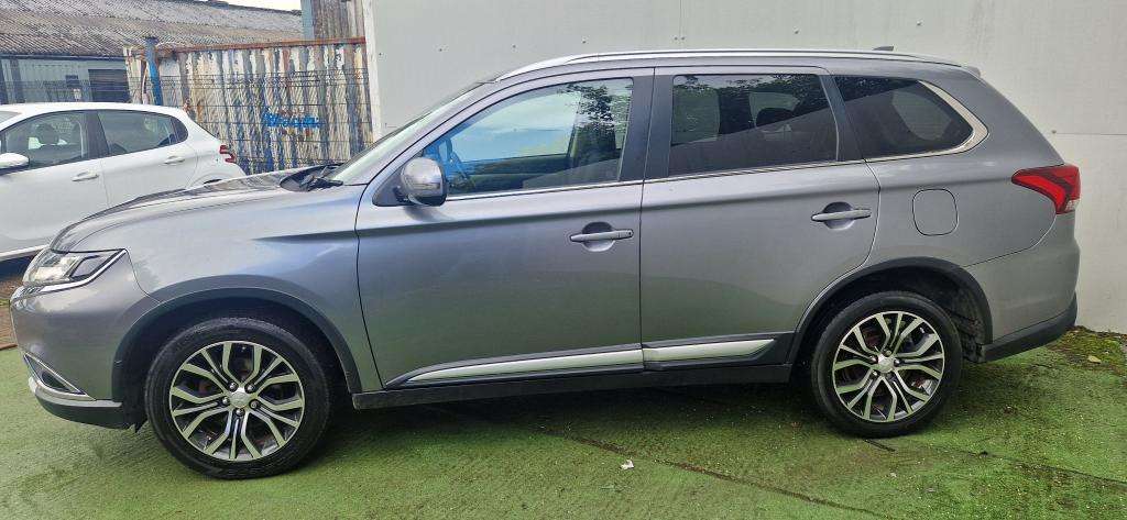 2017 MITSUBISHI OUTLANDER 2017 MITSUBISHI OUTLANDER