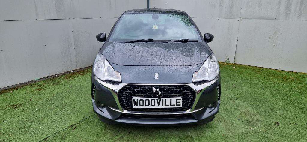 A 2016 DS 3 Ds3 Elegance Puretech S/s A 2016 DS 3 Ds3 Elegance Puretech S/s