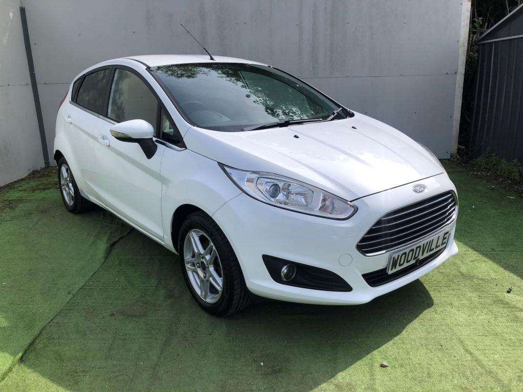 A 2013 FORD FIESTA Zetec A 2013 FORD FIESTA Zetec