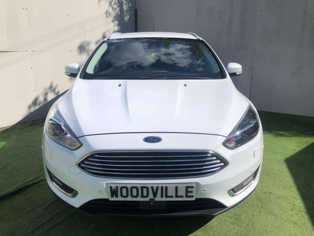 A 2016 FORD FOCUS Titanium X Automatic A 2016 FORD FOCUS Titanium X Automatic