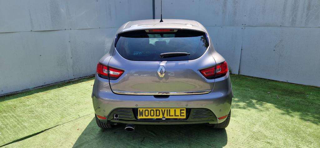2015 RENAULT CLIO 2015 RENAULT CLIO
