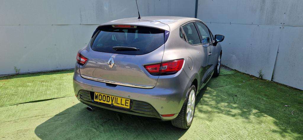 2015 RENAULT CLIO 2015 RENAULT CLIO