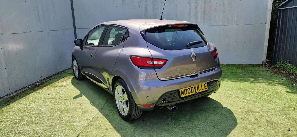 2015 RENAULT CLIO 2015 RENAULT CLIO
