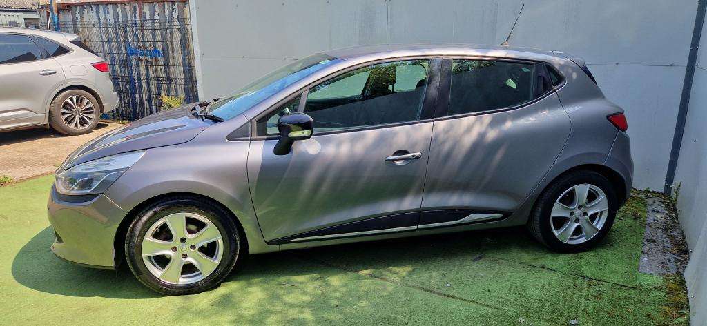 2015 RENAULT CLIO 2015 RENAULT CLIO