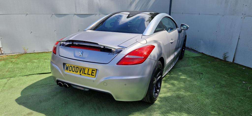 2011 PEUGEOT RCZ 2011 PEUGEOT RCZ