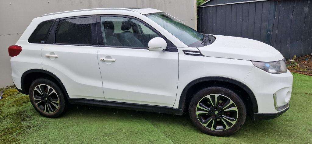 A 2018 SUZUKI VITARA Sz5 Boosterjet Auto A 2018 SUZUKI VITARA Sz5 Boosterjet Auto