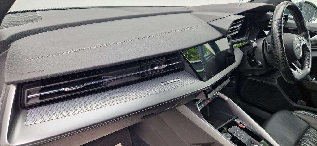 2021 AUDI S3 2021 AUDI S3