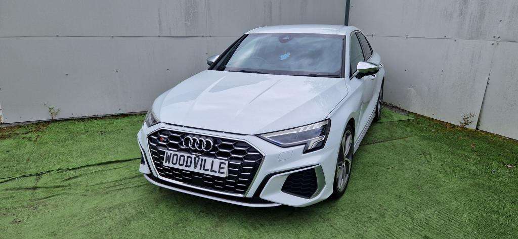 A 2021 AUDI S3 Tfsi Quattro Semi-auto A 2021 AUDI S3 Tfsi Quattro Semi-auto