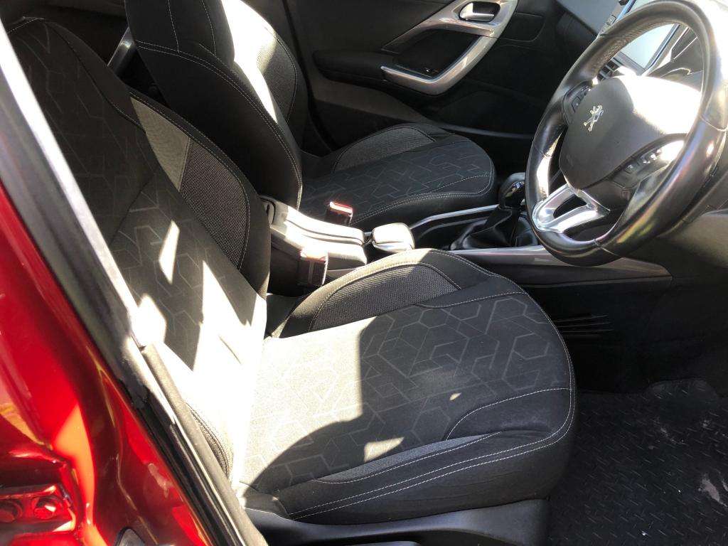 2018 PEUGEOT 2008 2018 PEUGEOT 2008