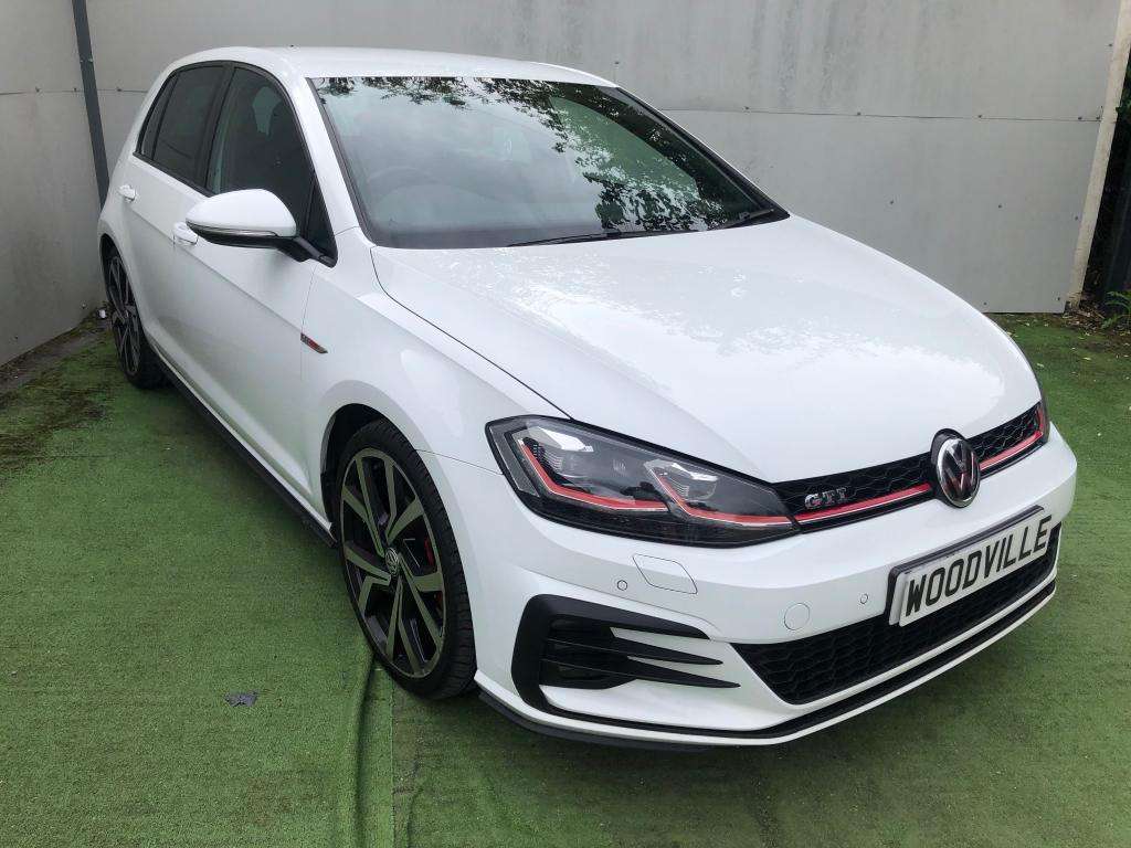 2017 VOLKSWAGEN GOLF 2017 VOLKSWAGEN GOLF