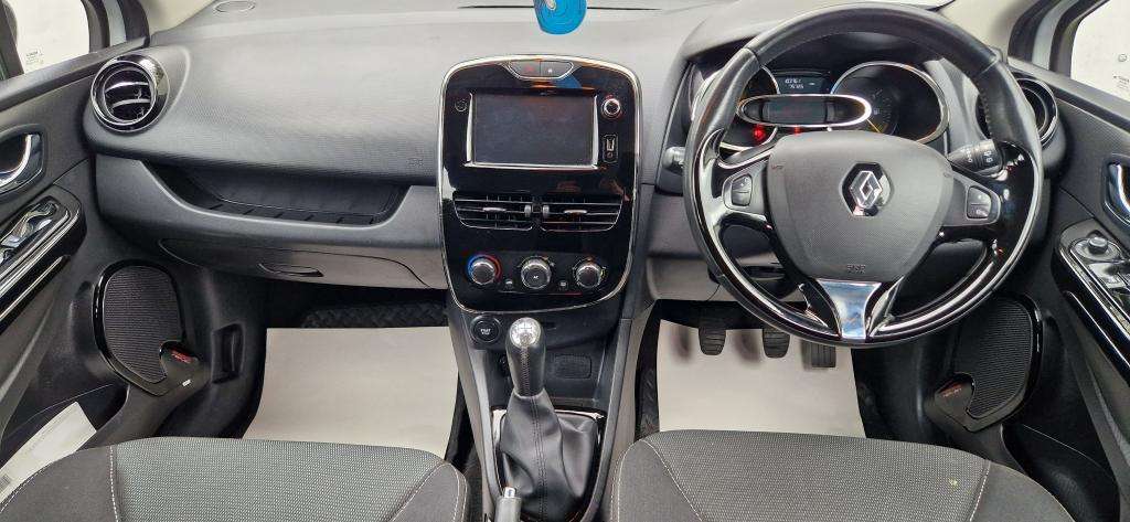 2014 RENAULT CLIO 2014 RENAULT CLIO